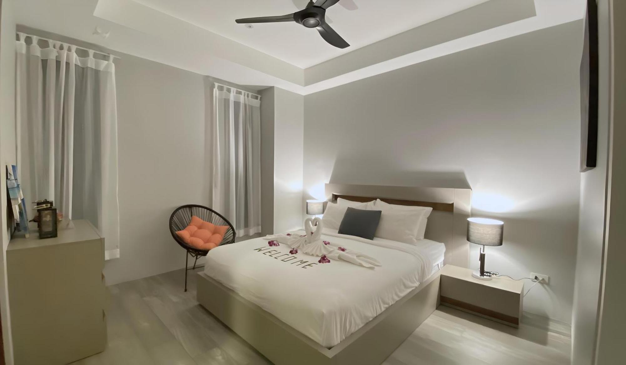Twin Villas Seaview Kata Eksteriør bilde